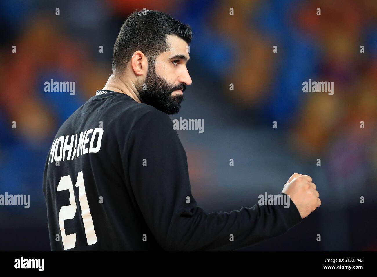 CAIRO, EGITTO - 23 GENNAIO: Portiere Mohamed Husain Abdulhusain del Bahrain durante il Campionato del mondo IHF 27th, partita di gruppo II tra il Quatar e il Bahrain al Cairo Stadium Sports Hall il 23 gennaio 2021 al Cairo, Egitto. Foto: Slavko Midzor/PIXSELL Foto Stock