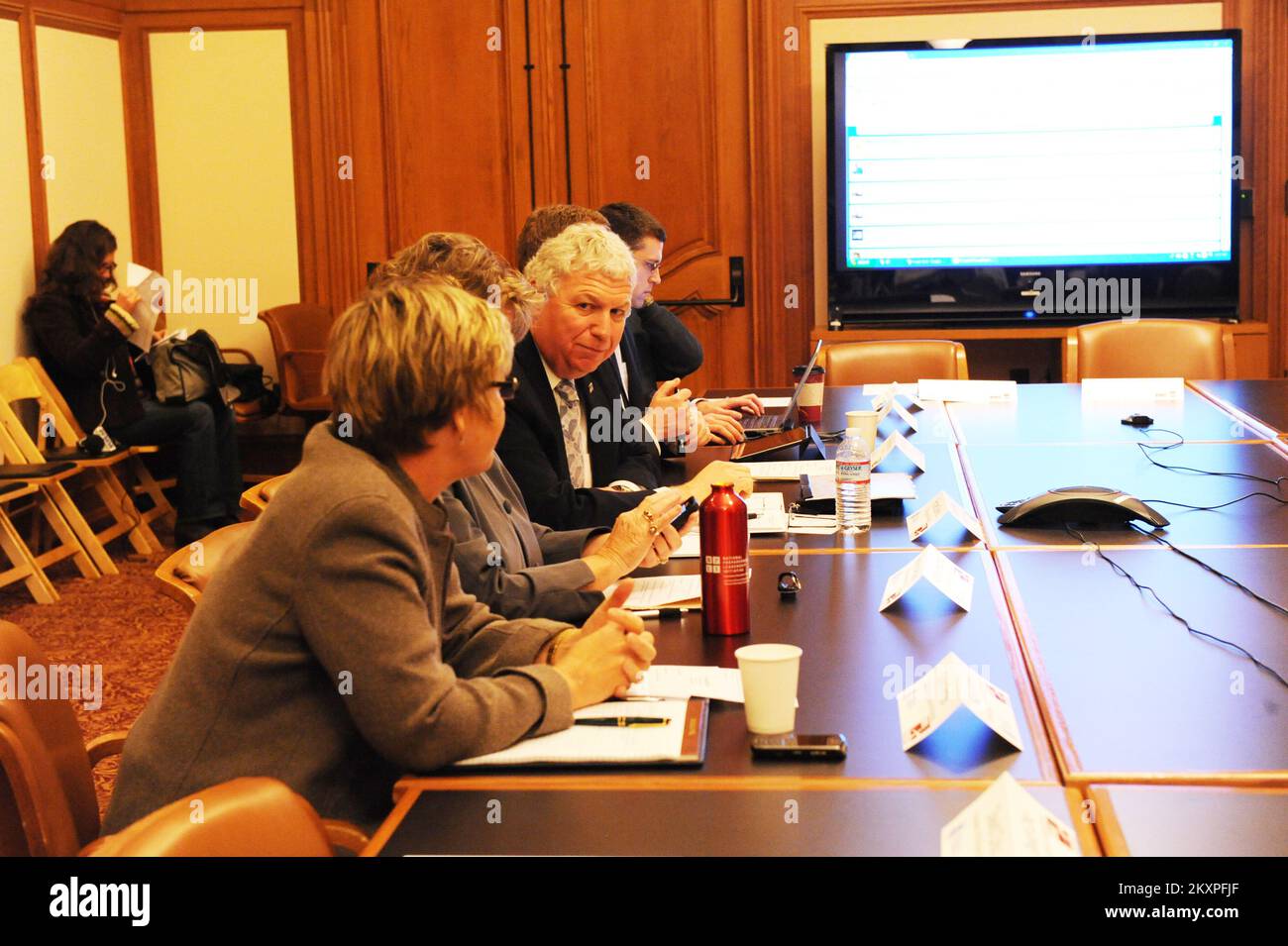 Pianificazione e sicurezza delle emergenze - San Francisco, California , 17 febbraio 2012 il vice amministratore della FEMA Richard Serino ospita la FEMA Think Tank Conference a San Francisco.. Fotografie relative a disastri e programmi, attività e funzionari di gestione delle emergenze Foto Stock