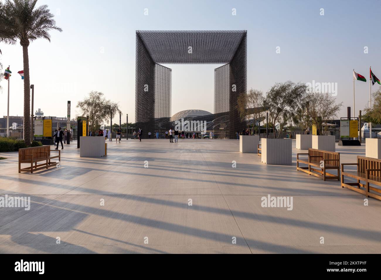 Expo 2020 Dubai a Dubai, negli Emirati Arabi Uniti, il 24 ottobre 2021. Dopo un anno di ritardo dovuto alla pandemia COVID-19, l'atteso Expo 2020 Dubai ha aperto le sue porte ai visitatori il 1 ottobre. Foto Stock