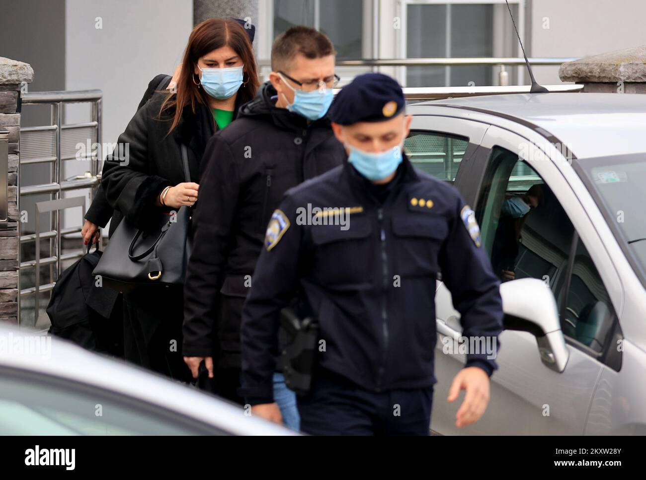 L'ex ministro dello sviluppo regionale e dei fondi dell'UE Gabrijela Zalac è stato arrestato in un'indagine sulla corruzione in corso dalla Procura europea (EPPO) in Croazia, a Vinkovci, Croazia, il 10 novembre 2021. Lo scandalo, soprannominato dai media locali Software Affair, prevede l'acquisto di 16,2 milioni di kuna (â‚¬2,1m) per un programma software assegnato a una società chiamata Ampelos dal Ministero dello sviluppo regionale e dei Fondi UE, nel periodo in cui Zalac gestiva il ministero. Zalac ha servito nel gabinetto dell'attuale primo ministro, Andrej Plenkovic, dall'ottobre 2016 al luglio 2019. Foto Stock