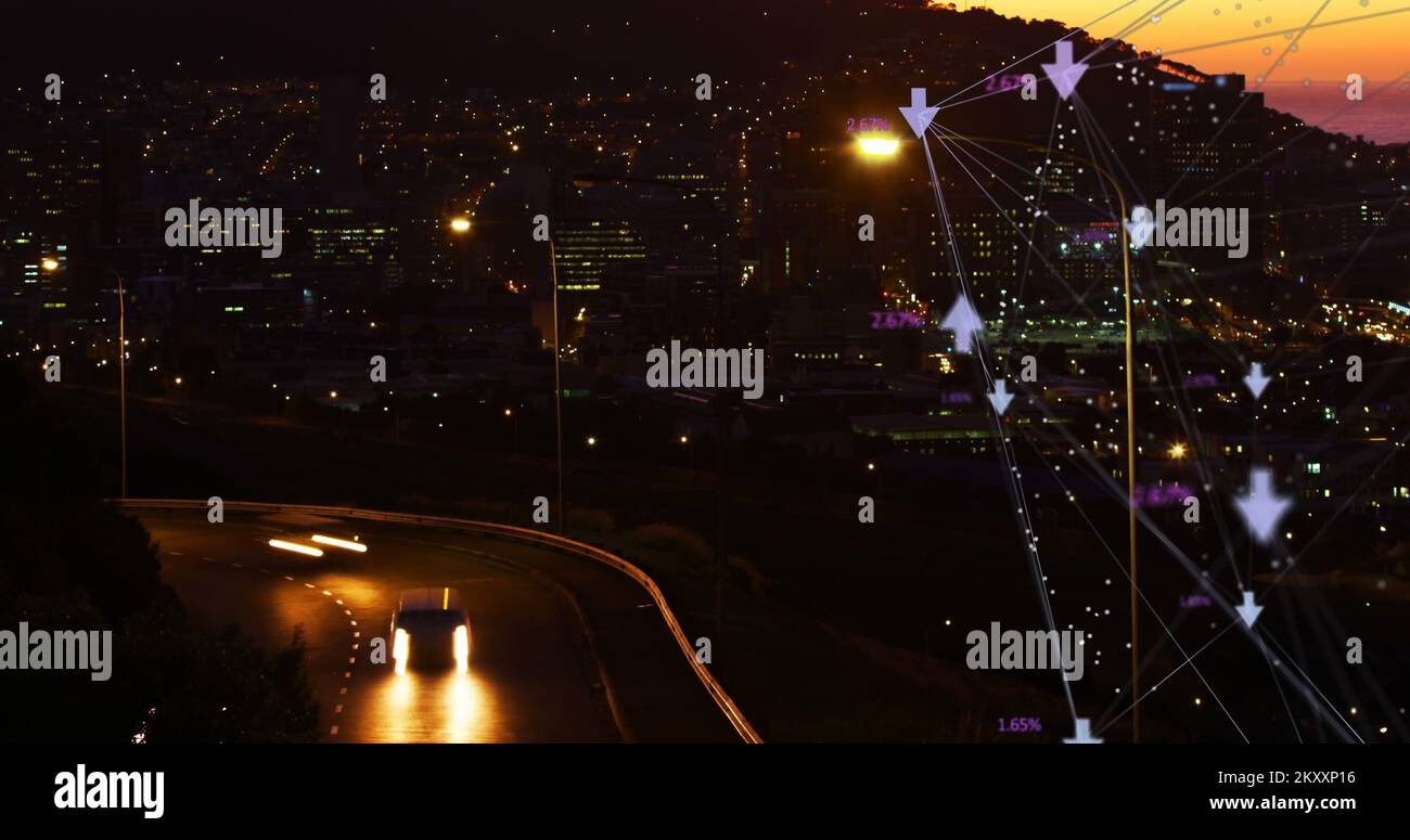 Curve finanziarie sulla città di notte. Foto Stock