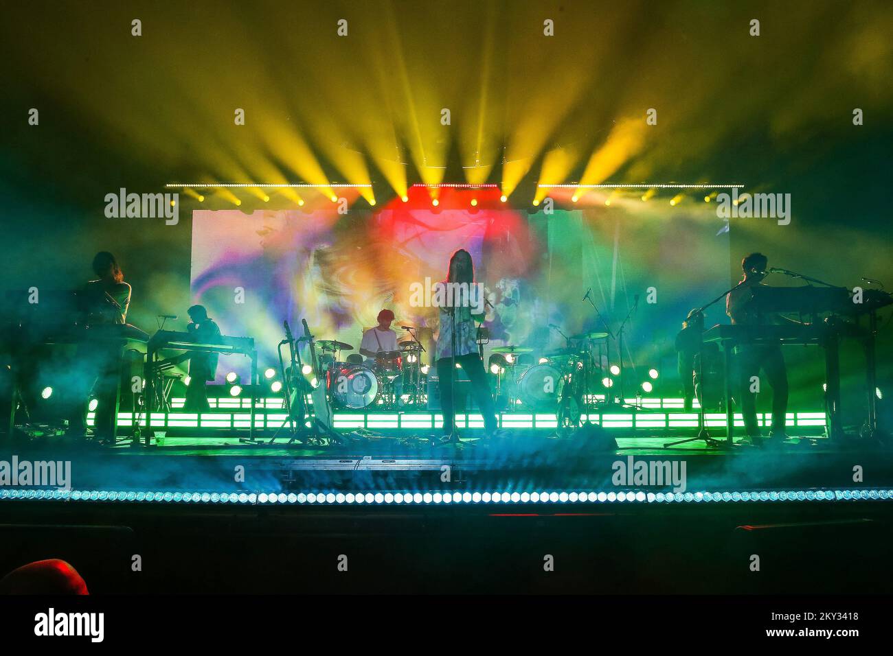 Kevin Parker di Tame Impala si esibisce durante un concerto nell'anfiteatro romano (Arena di Pola), a Pola, in Croazia, il 17 agosto 2022. Foto: Srecko Niketic/PIXSELL Foto Stock