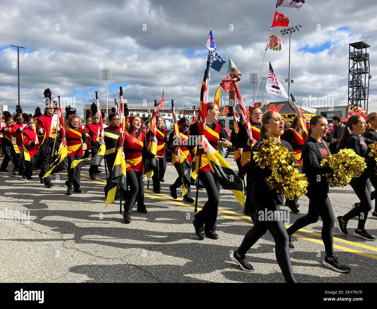 The Might Sound of Maryland Marching Band con l'Università del Maryland. Band si sposa prima di una partita di calcio. College Park, Maryland, Stati Uniti. Foto Stock