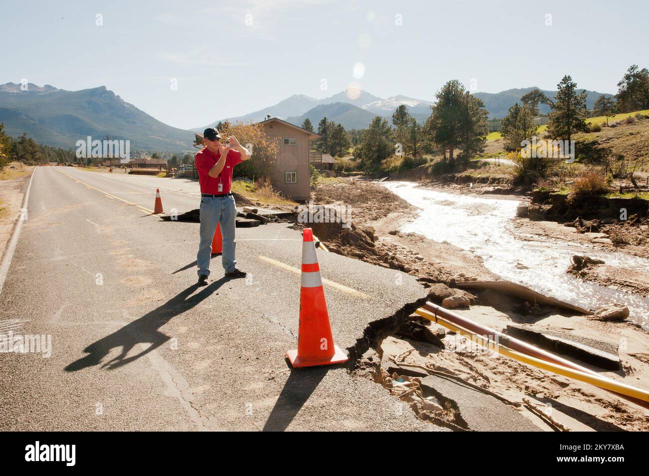 Army Corp of Engineers assiste con gli sforzi di recupero in Colorado. Colorado forti tempeste, inondazioni, frane e frane. Fotografie relative a disastri e programmi, attività e funzionari di gestione delle emergenze Foto Stock