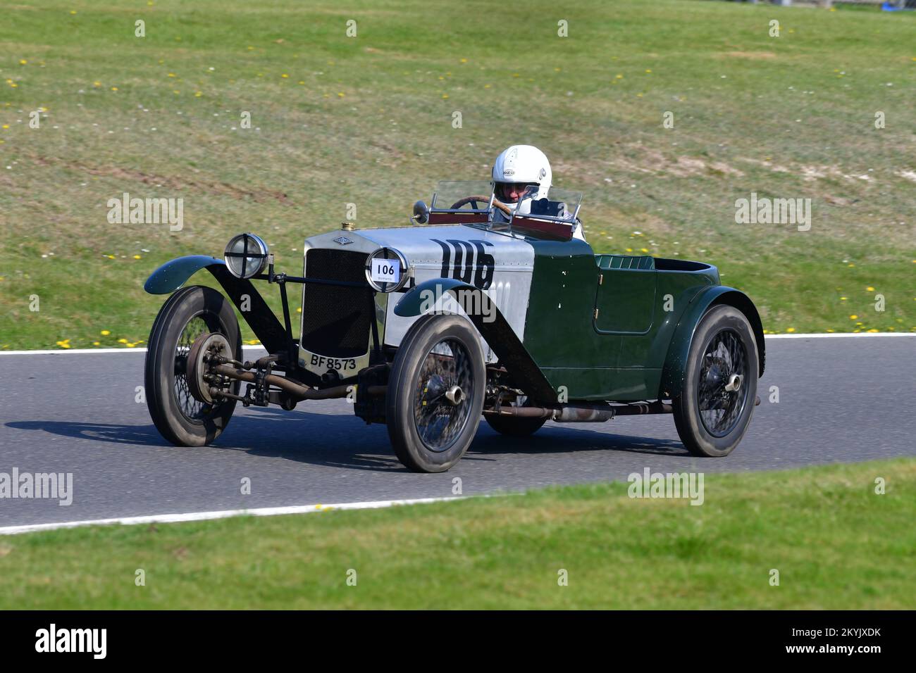 John Wiseman, Frazer Nash Interceptor, Frazer Nash/GN Race, quindici minuti di corse ravvicinate, con vetture che risalgono dai primi anni '1920s alla metà degli anni '1930s, m Foto Stock