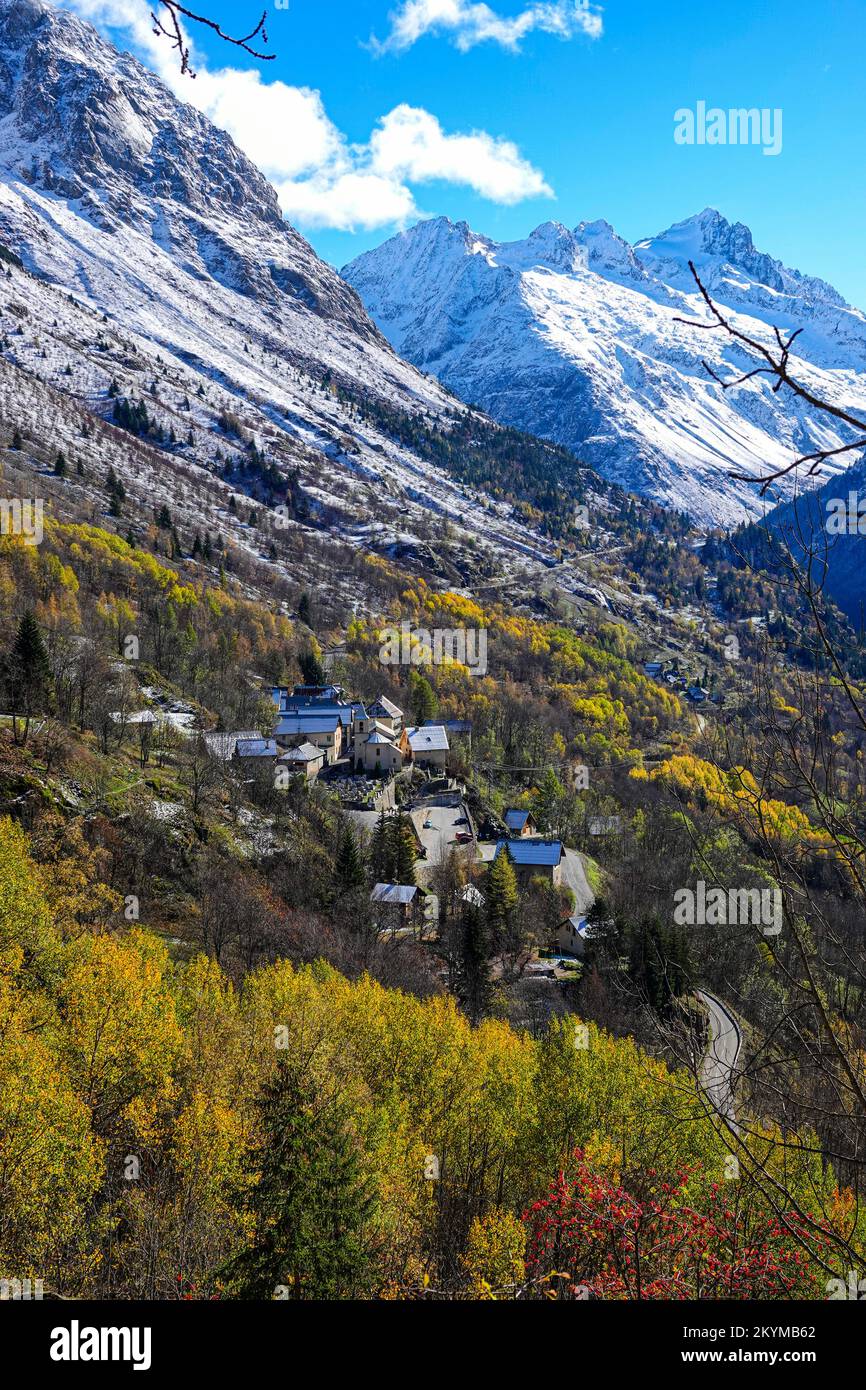 Saint-Christophe-en-Oisans, nel Parco Nazionale degli Ecrins, Francia Foto Stock