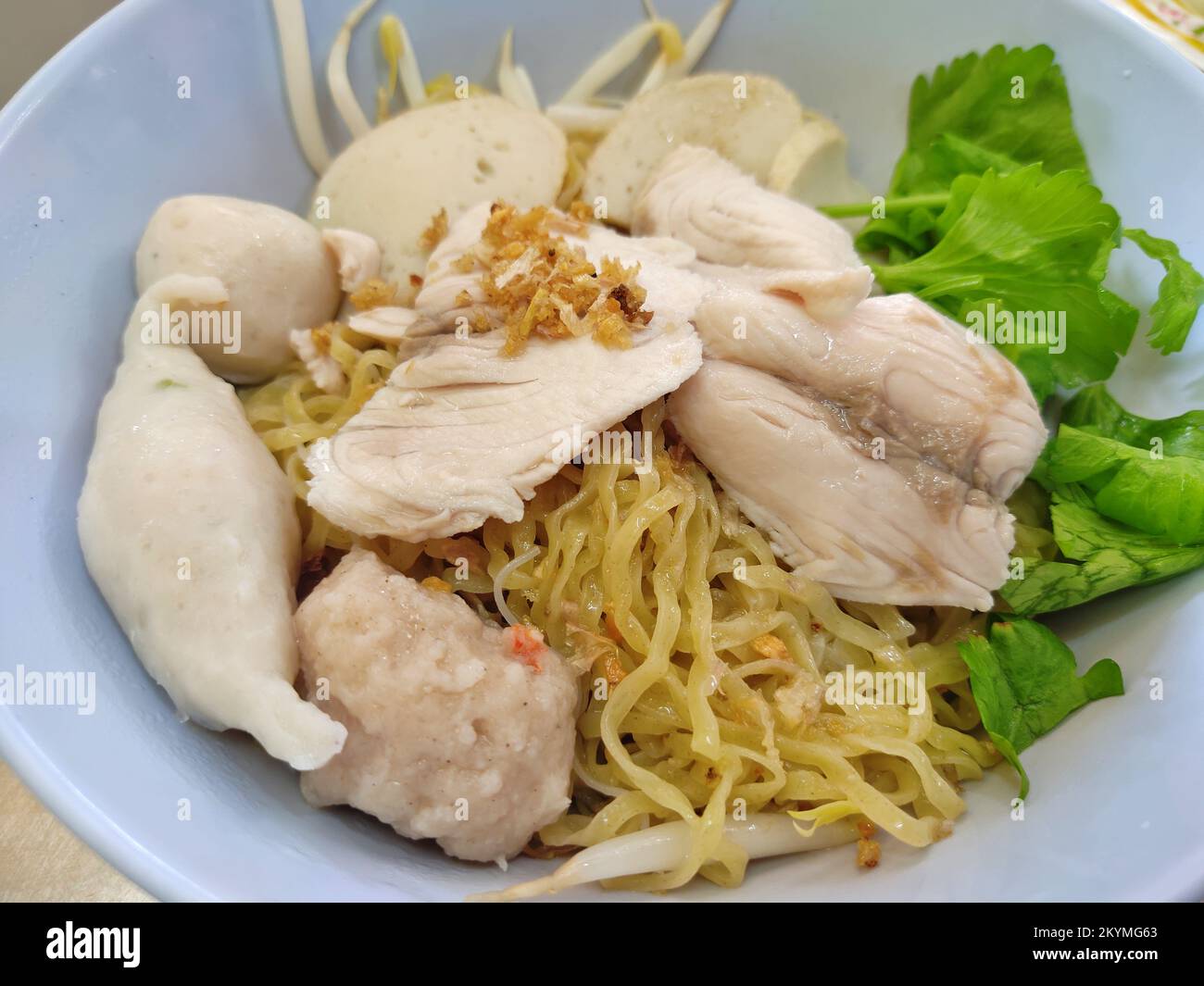Noodle di pesce al vapore in stile tailandese Foto Stock