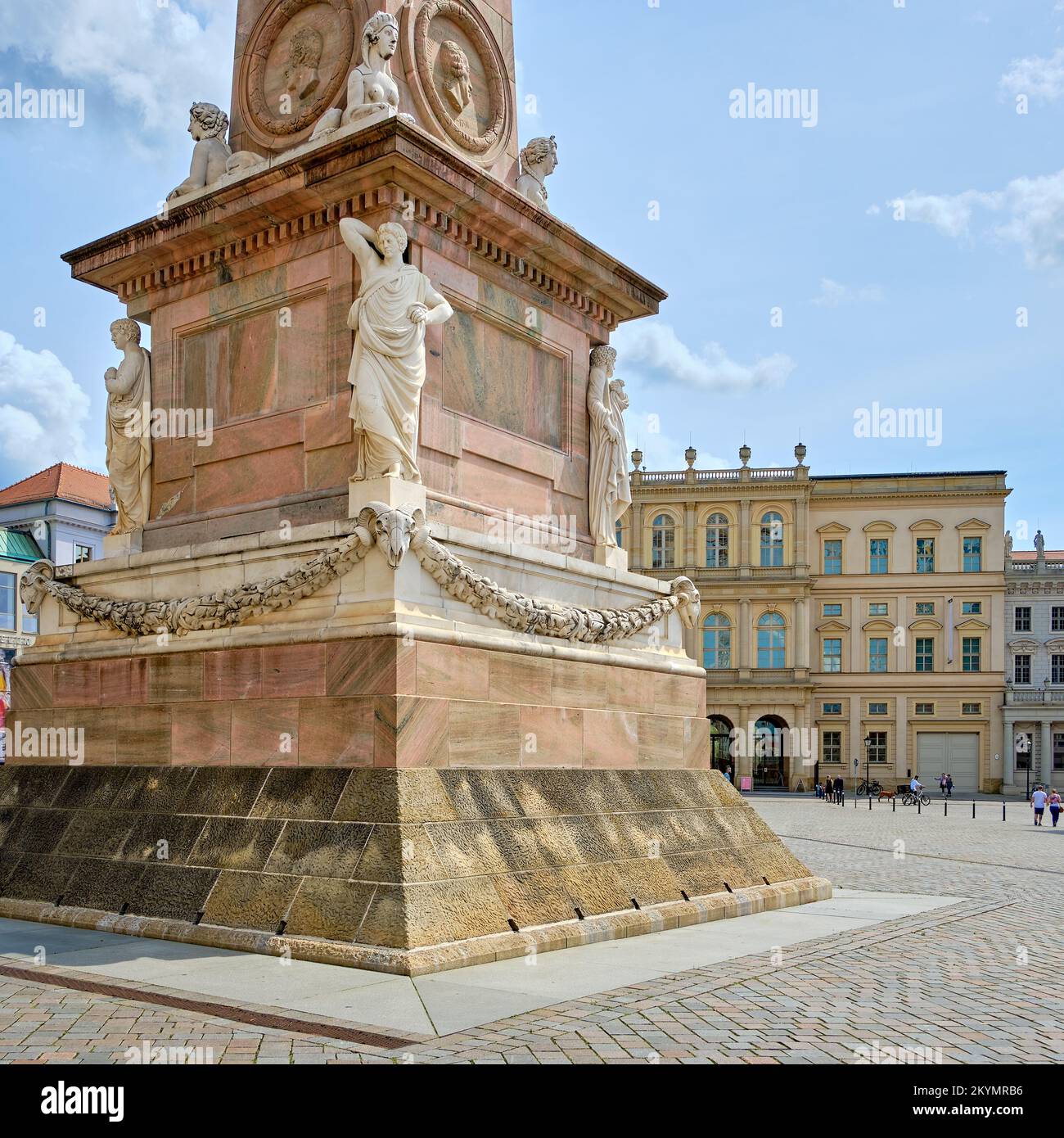 Obelisco sulla Piazza del mercato Vecchio, Potsdam, Brandeburgo, Germania. Foto Stock