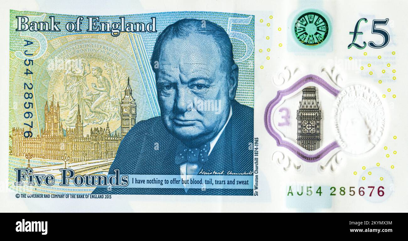Banconota britannica da cinque sterline con ritratto di Sir Winston Churchill, primo ministro del Regno Unito Foto Stock