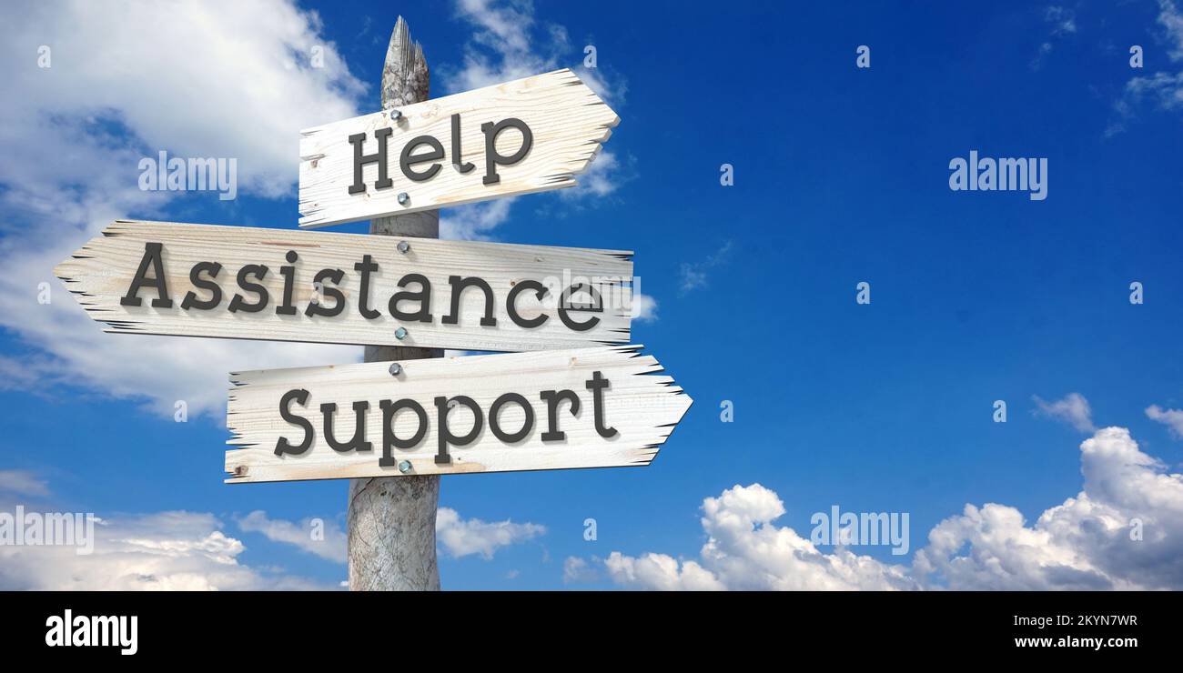 Aiuto, assistenza, supporto - cartello in legno con tre frecce Foto Stock