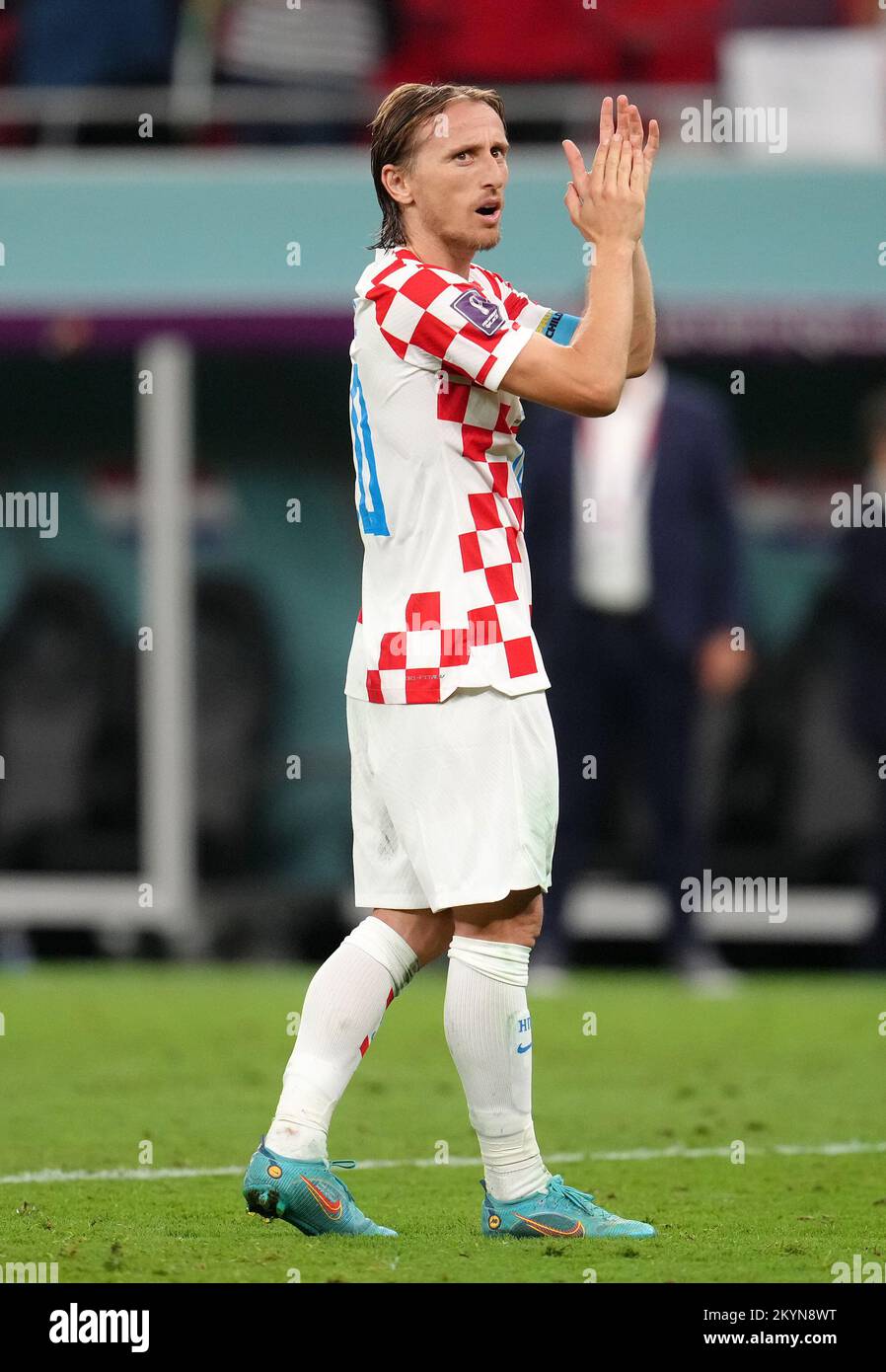 Luka Modric della Croazia dopo il fischio finale durante la partita di Coppa del mondo FIFA Group F allo stadio Ahmad Bin Ali, al Rayyan, Qatar. Data immagine: Giovedì 1 dicembre 2022. Foto Stock