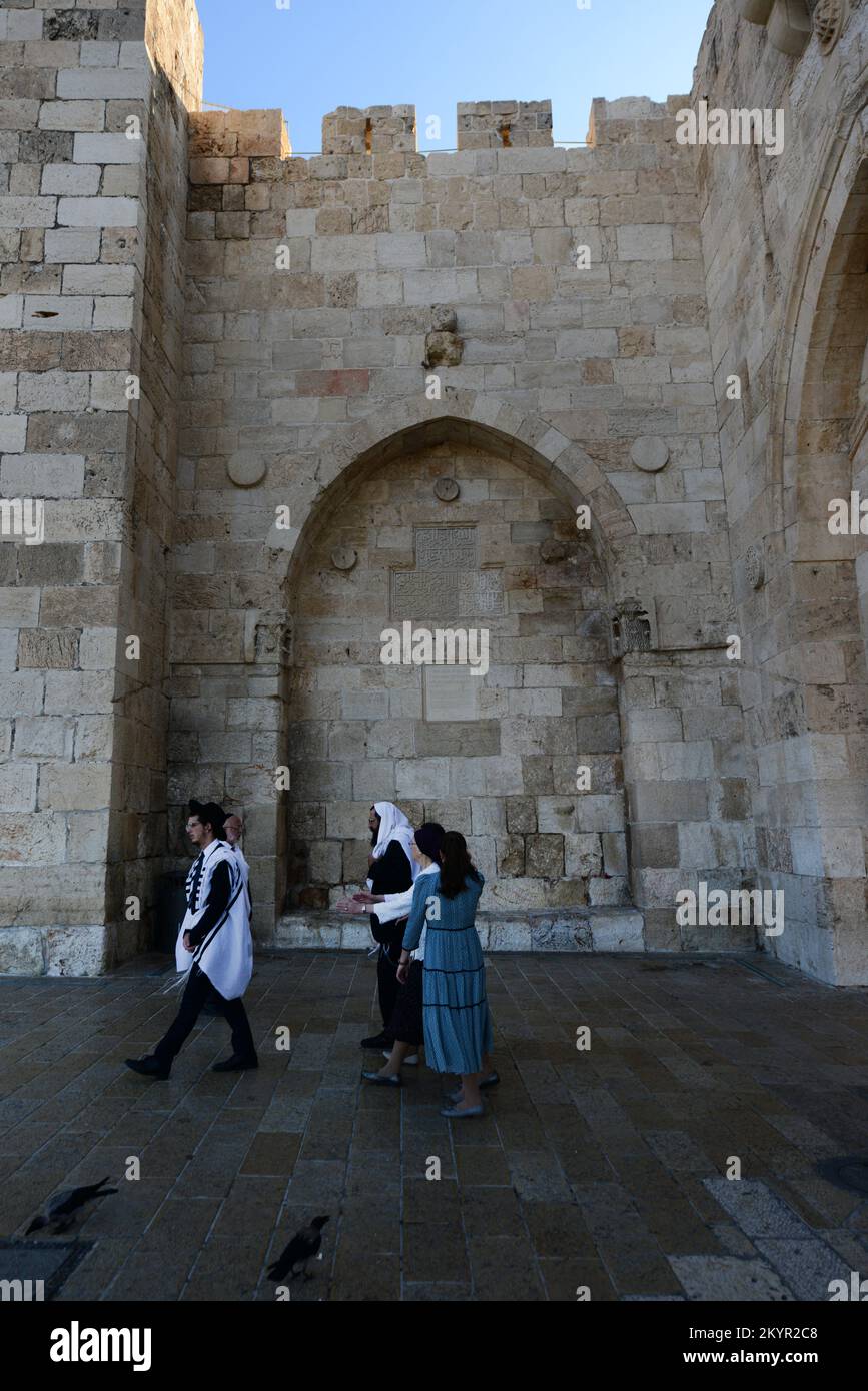 La porta di Giaffa è una delle sette porte della città vecchia di Gerusalemme. Foto Stock