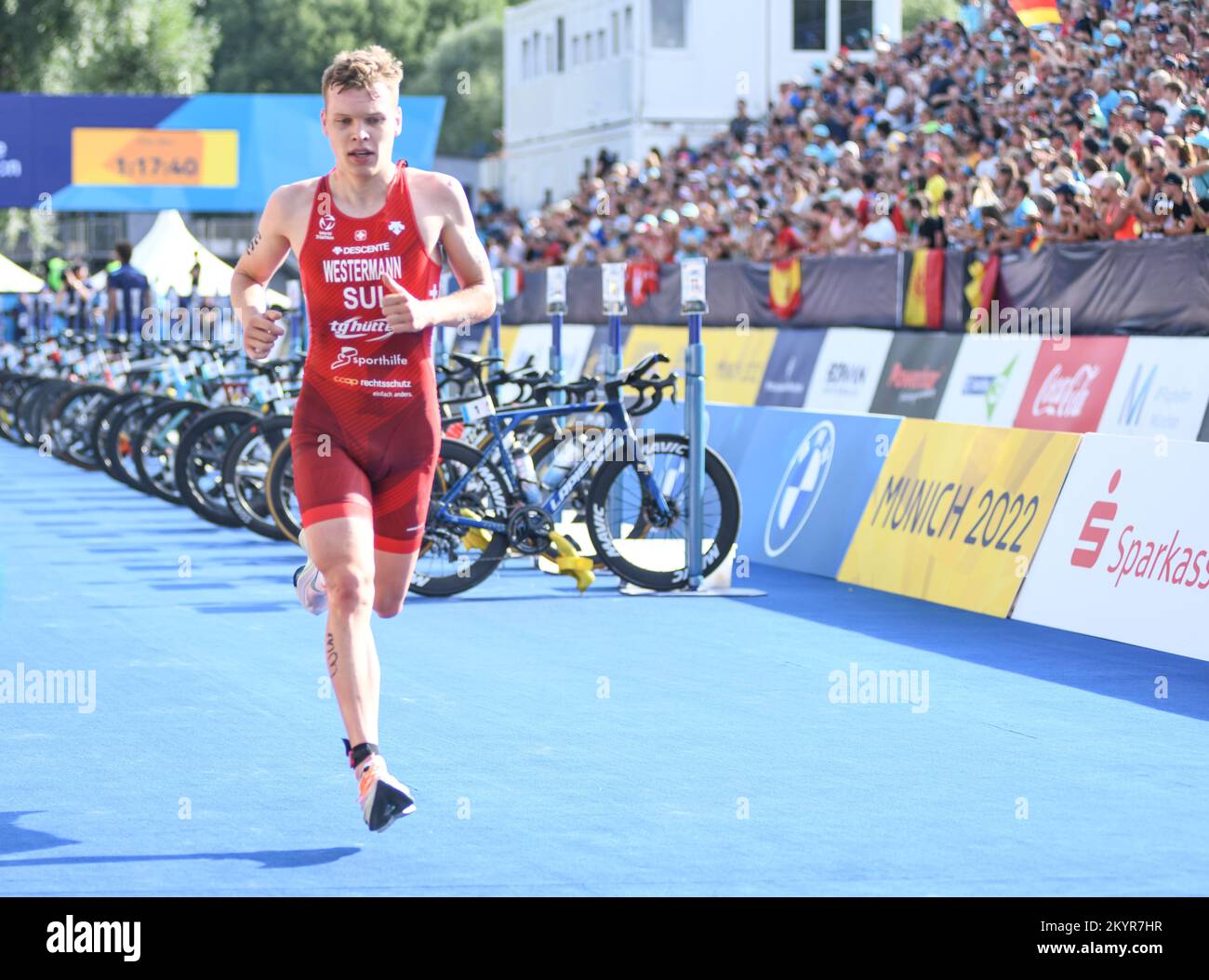 Simon Westermann (Svizzera). Triathlon uomini. Campionato europeo di Monaco 2022 Foto Stock