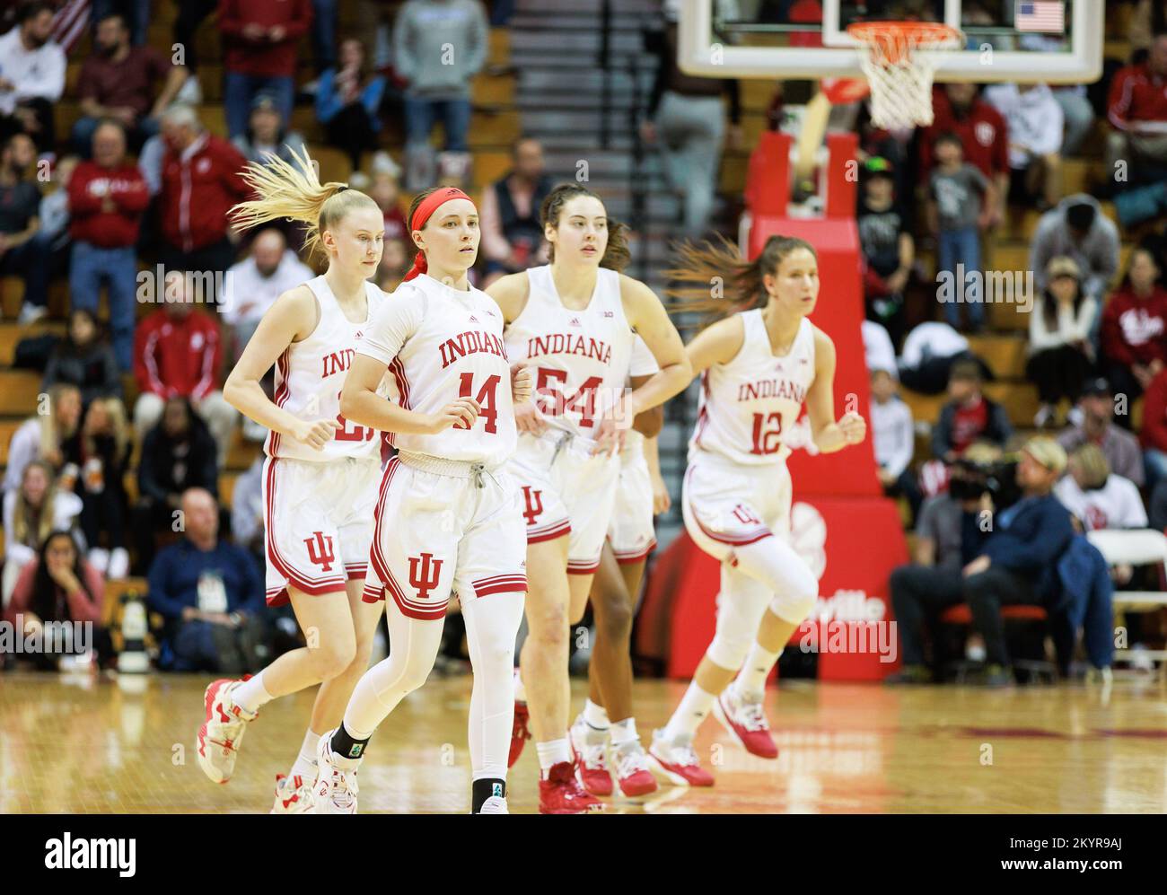 Bloomington, Stati Uniti. 01st Dec, 2022. L'Indiana University gioca contro il North Carolina durante una partita di pallacanestro femminile NCAA alla Simon Skjodt Assembly Hall di Bloomington. IU batte North Carolina 87-63. Credit: SOPA Images Limited/Alamy Live News Foto Stock