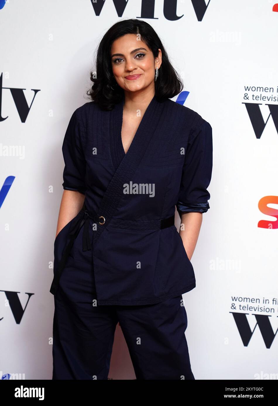 Nida Manzoor partecipa ai Women in Film and TV Awards al London Hilton Park Lane, nel centro di Londra. Data immagine: Venerdì 2 dicembre 2022. Foto Stock