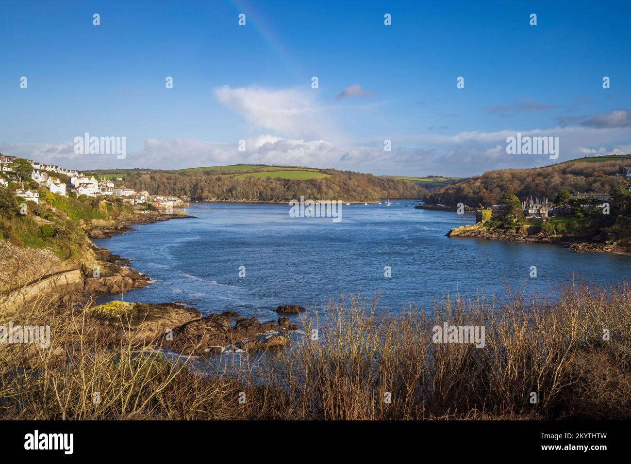 Porto di Fowey da St Catherine's Point, Cornovaglia, Inghilterra Foto Stock