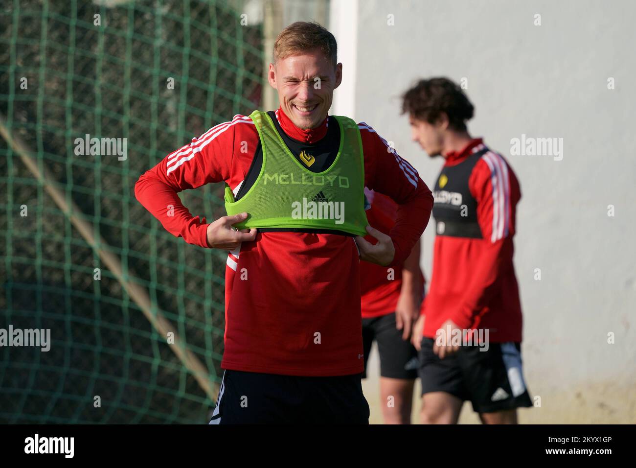 Marbella, Spagna. 02nd Dec, 2022. Jacob Barrett Laursen di Standard ha illustrato durante una sessione di allenamento al campo di allenamento invernale della squadra di calcio belga Standard de Liege a Marbella, Spagna, venerdì 02 dicembre 2022. FOTO DI BELGA JOMA GARCIA i GISBERT Credit: Belga News Agency/Alamy Live News Foto Stock