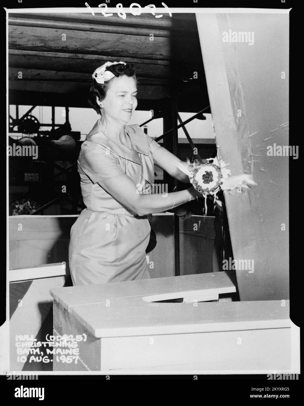 DD-945 Hull , navi, Navali, Barche, Storia Navale, Navy Foto Stock