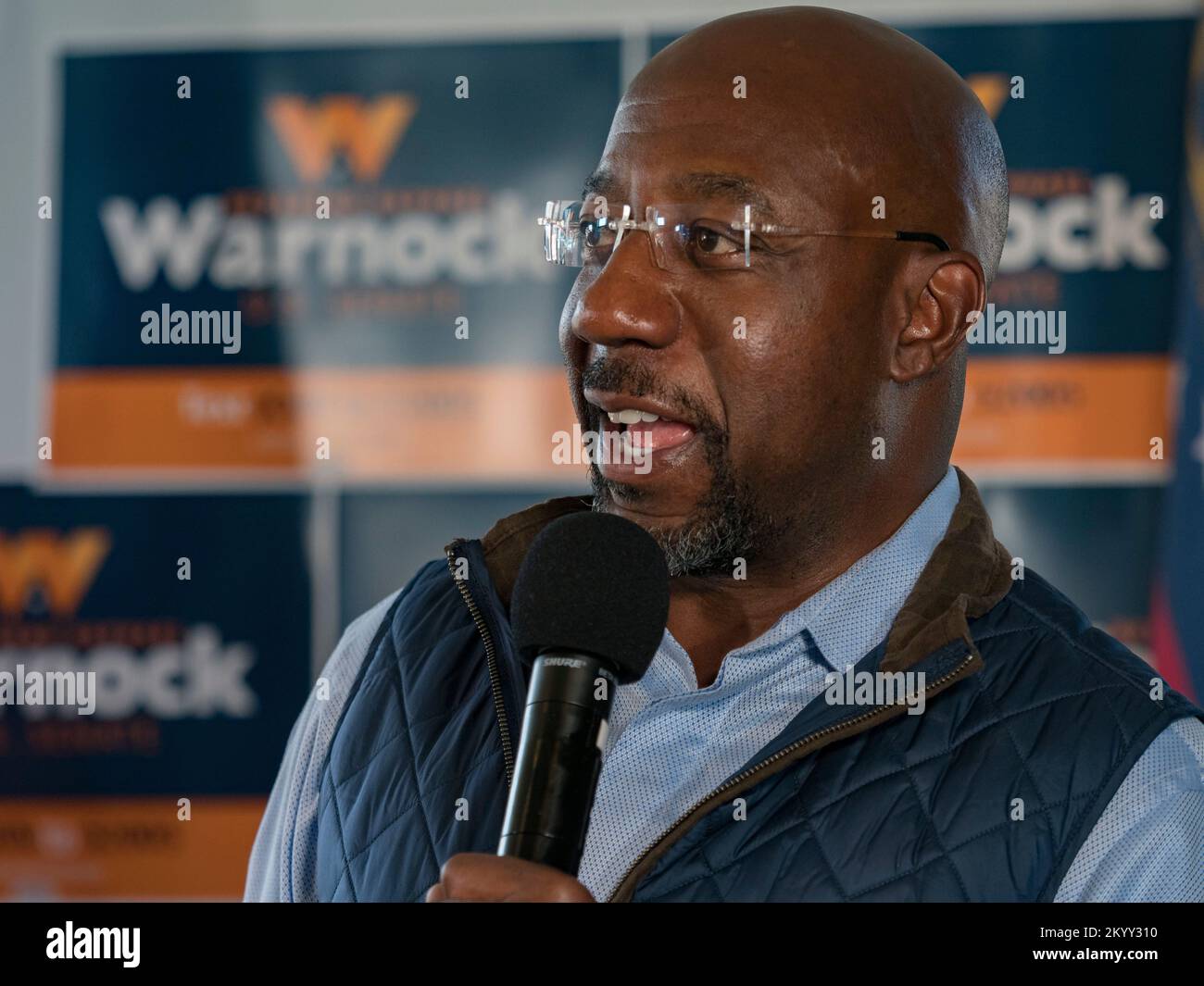 Savannah, Georgia, Stati Uniti. 2nd Dec, 2022. Il reverendo Raphael Warnock ha parlato dell'importanza di votare a favore delle elezioni al Senato. (Credit Image: © sue Dorfman/ZUMA Press Wire) Foto Stock