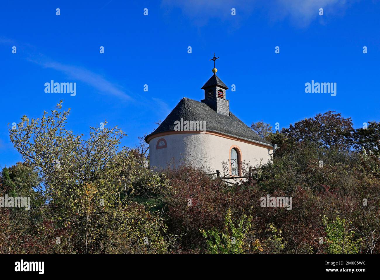 Kleiner Kalmit Chapel 2022 nei pressi di Landau in der Pfalz, Southern Wine Route, Palatinate Forest, Renania-Palatinato, Germania, Europa Foto Stock