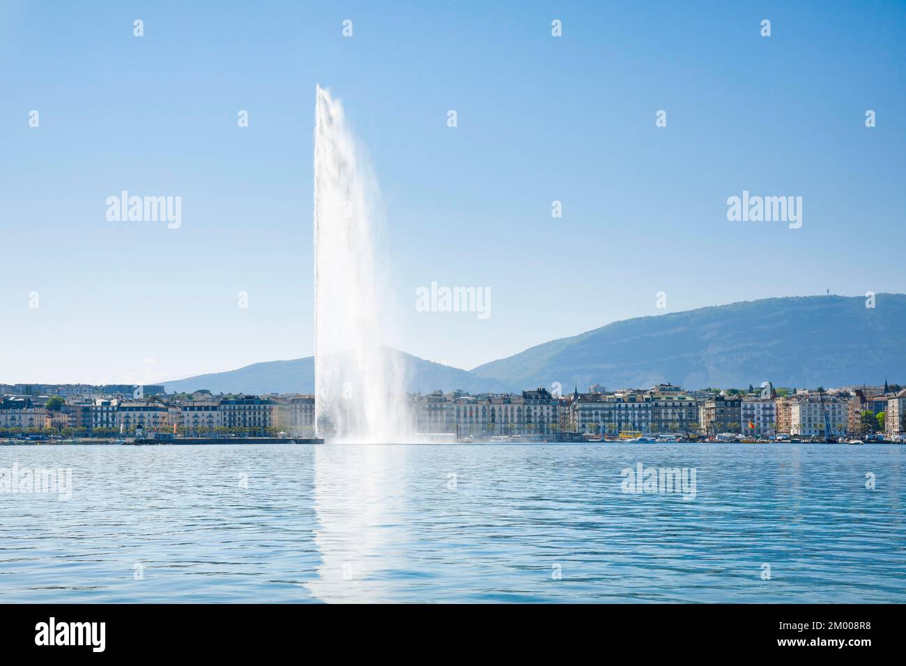Il Jet d'eau, il punto di riferimento nel bacino del Lago di Ginevra, Cantone di Ginevra, Svizzera, Europa Foto Stock