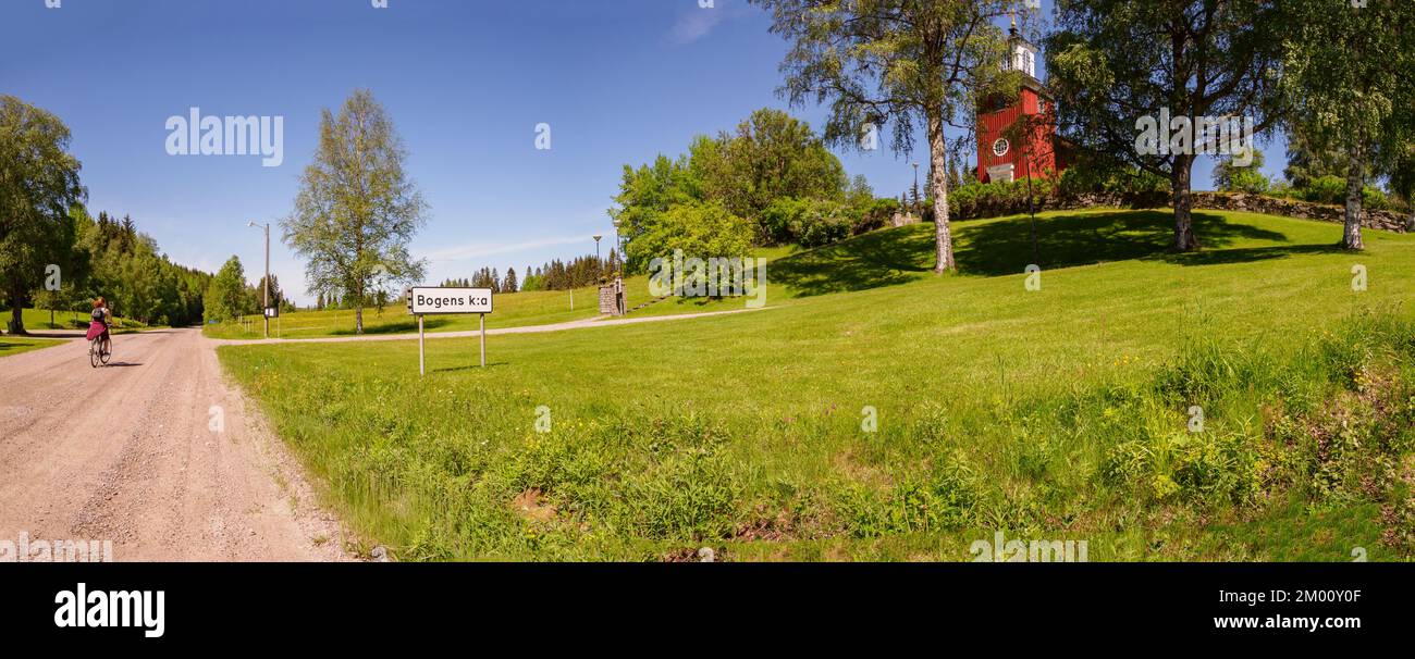 Kirkan, Gunnarskog, Svezia - Luglio 2021: La chiesa di Bogen fu costruita nel 1851 su disegno di Johan Fredrik Åbom. Riflette la semplicità t Foto Stock