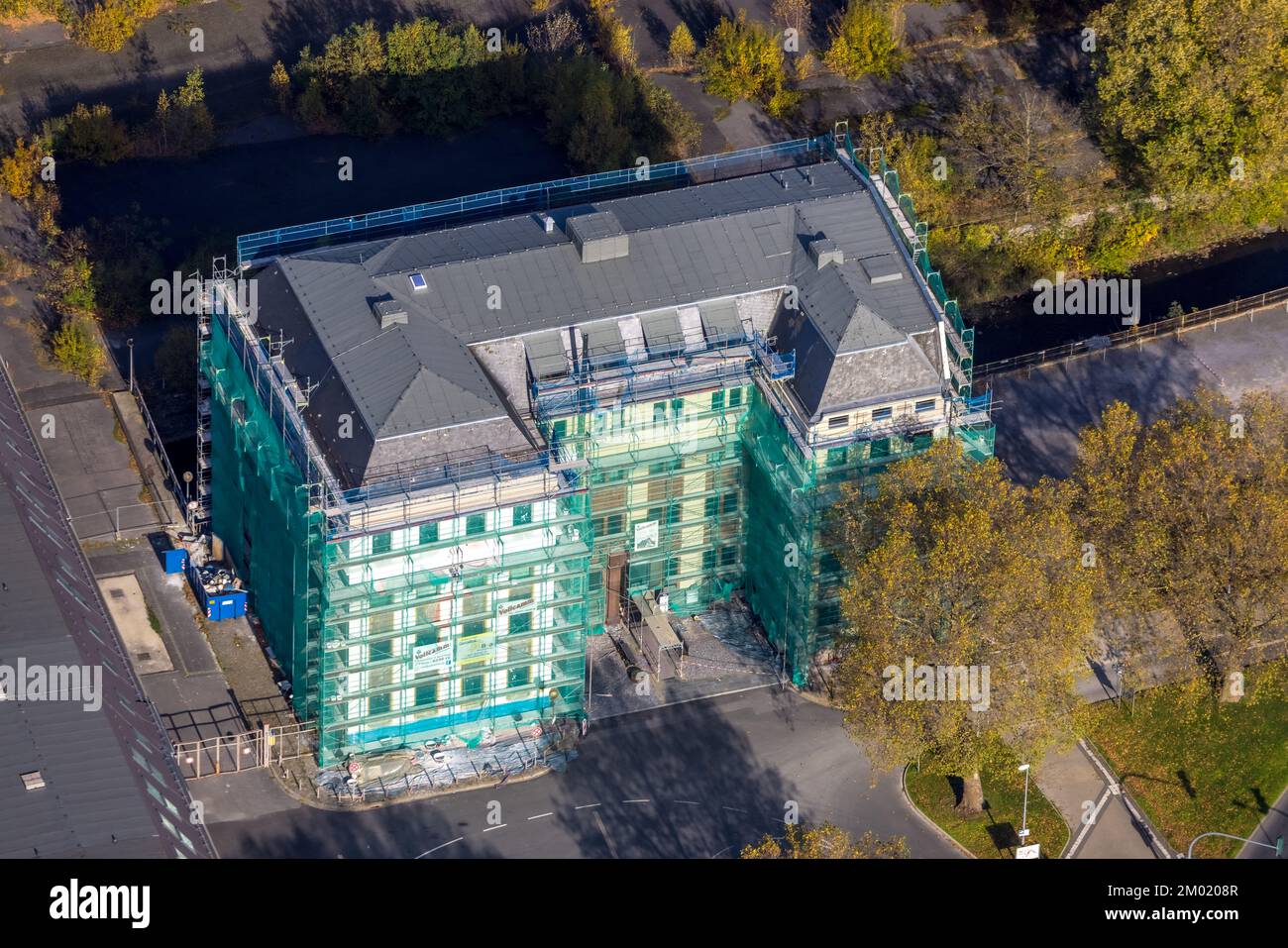 Vista aerea, ristrutturazione della facciata MVZ Onkologie, Wehringhausen, Hagen, Ruhr, Renania settentrionale-Vestfalia, Germania, lavori di costruzione, zona di costruzione, Buil Foto Stock