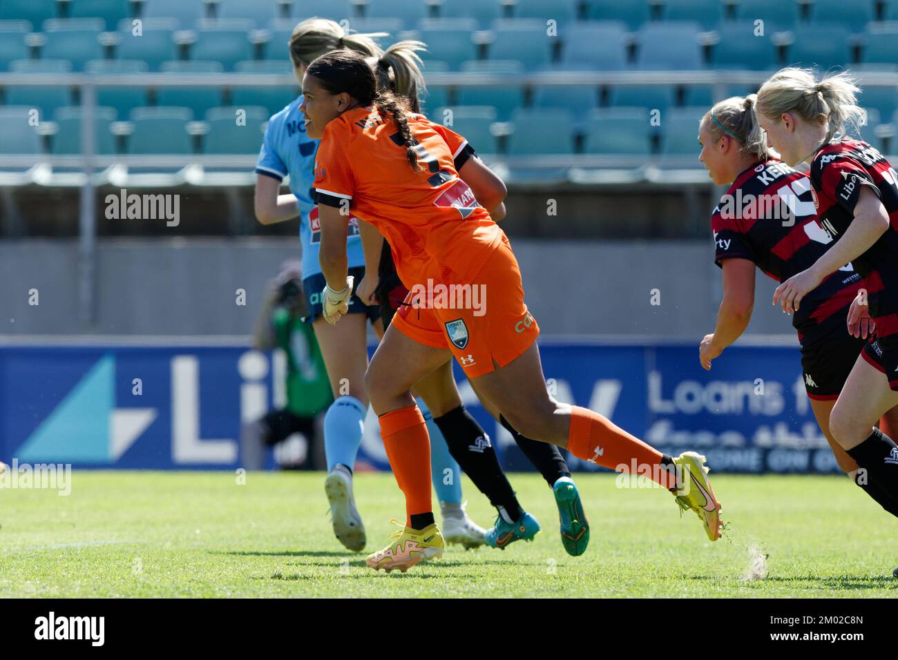 Sydney, Australia. 03rd Dec, 2022. Jada Whyman del Sydney FC ha visto correre durante la partita tra Wanderers e Sydney FC al Marconi Stadium il 3 dicembre 2022 a Sydney, Australia Credit: IOIO IMAGES/Alamy Live News Foto Stock