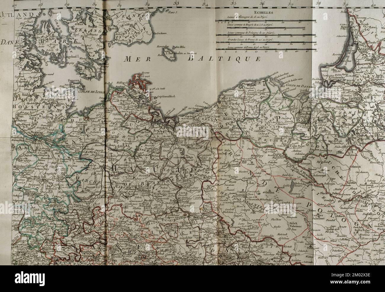 Mappa della costa del Mar Baltico, della Prussia e della Polonia. Dettaglio. Guerra dal 1755 al 1763. Mappa pubblicata nel 1765 dal cartografo Jean de Beaurain (1696-1771) come illustrazione della sua Grande carta della Germania, con gli eventi che si sono verificati durante la Guerra dei sette anni. Esercito alleato in rosso e esercito francese in blu. Incisione e incisione. Edizione francese, 1765. Biblioteca storica militare di Barcellona (Biblioteca Histórico Militar de Barcelona). Catalogna. Spagna. Foto Stock