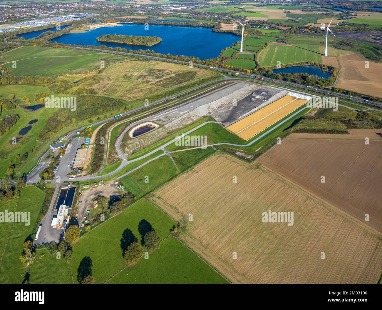 Luftbild, AEZ Abfallentsorgungszentrum Asdonkshof, Kiesbaggerei, Windräder, Rossenray, Kamp-Lintfort, Niederrhein, Ruhrgebiet, Nordrhein-Westfalen, De Foto Stock