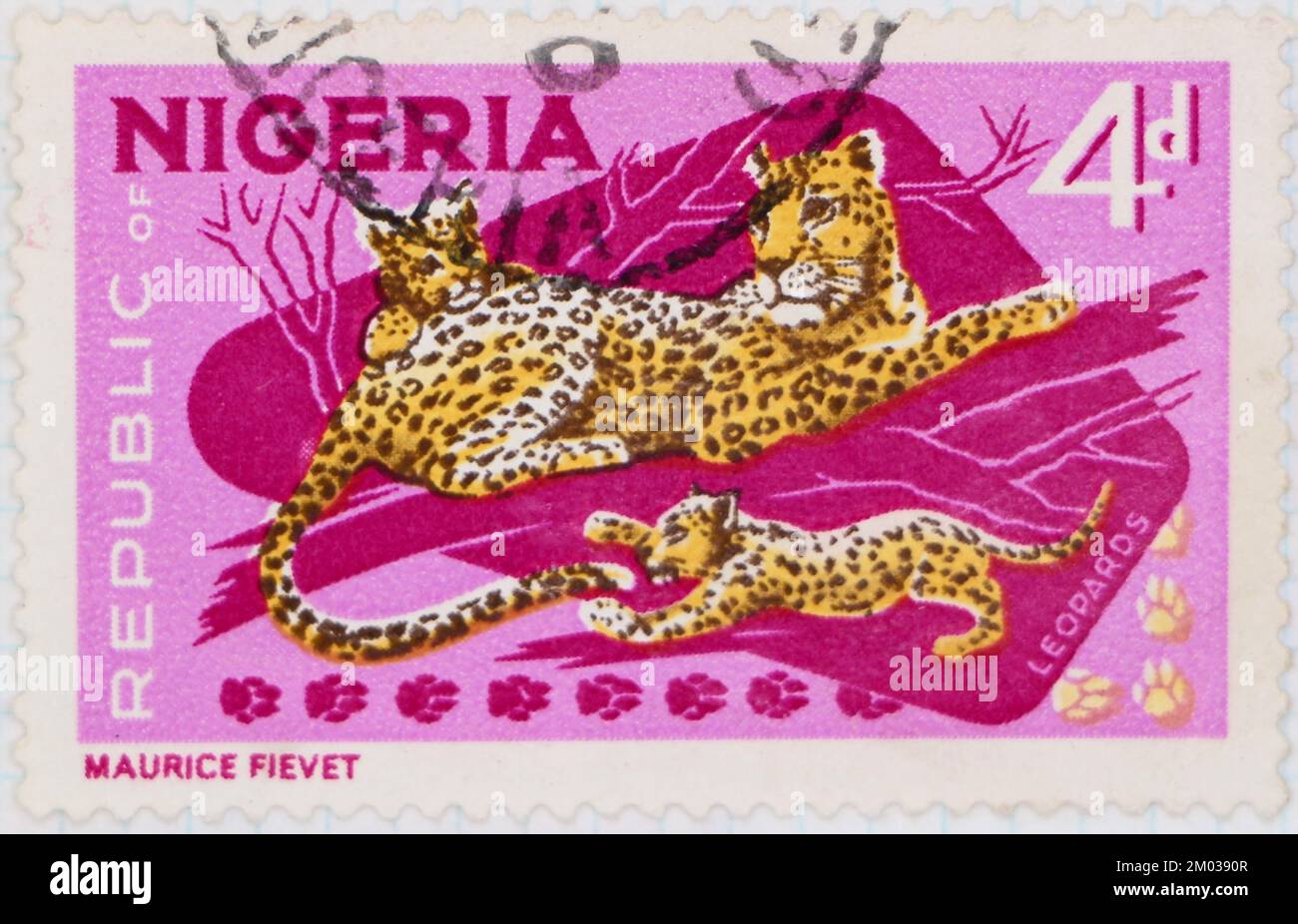 Foto di un francobollo nigeriano Leopard Panthera pardus Fauna series 1969 Foto Stock