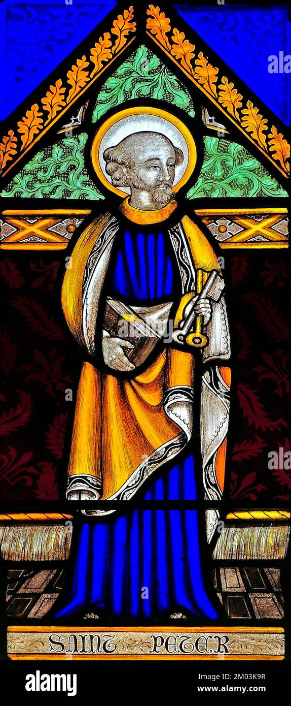 St Pietro, vetrata, di Joseph Grant di Costessey, 1856, chiesa di Wighton, Norfolk, Inghilterra, REGNO UNITO Foto Stock