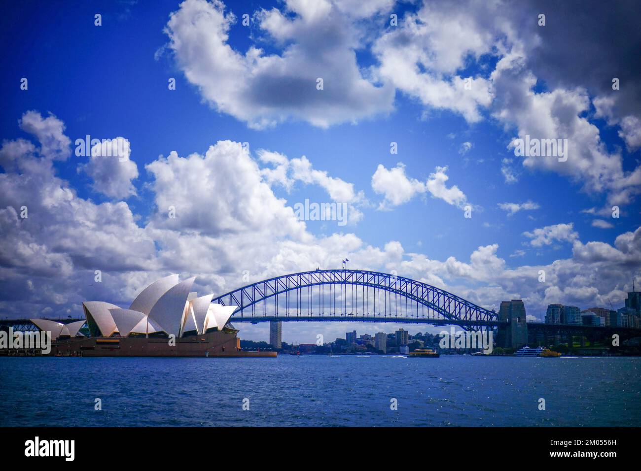 Sydney Harbour Bridge e Opera House, Sydney, NSW, Australia Foto Stock