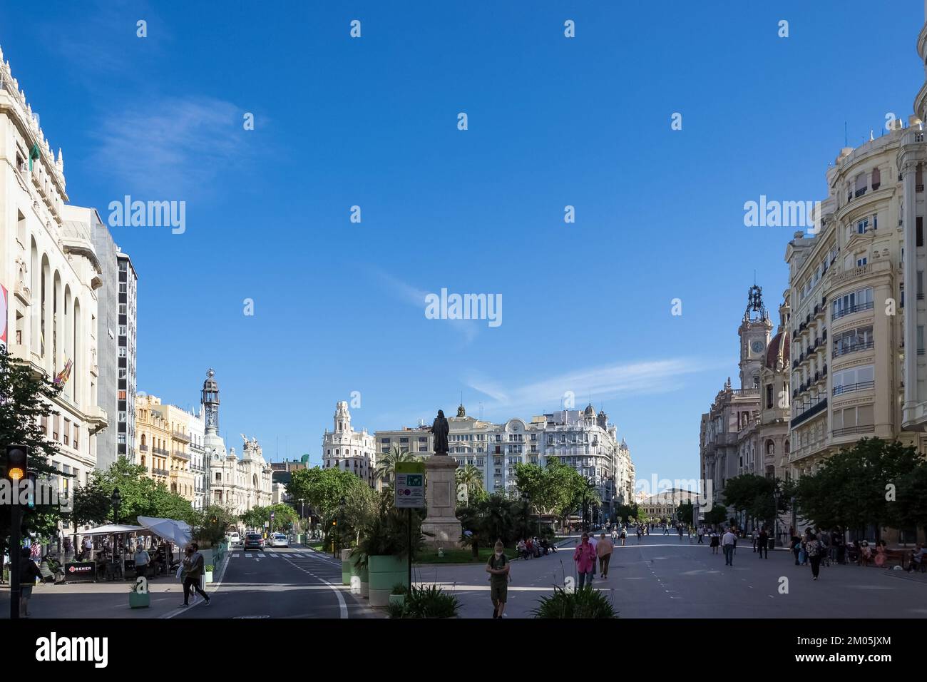 Dettaglio architettonico della piazza del Municipio di Valencia, situato nel centro della città di Valencia, Spagna. Foto Stock
