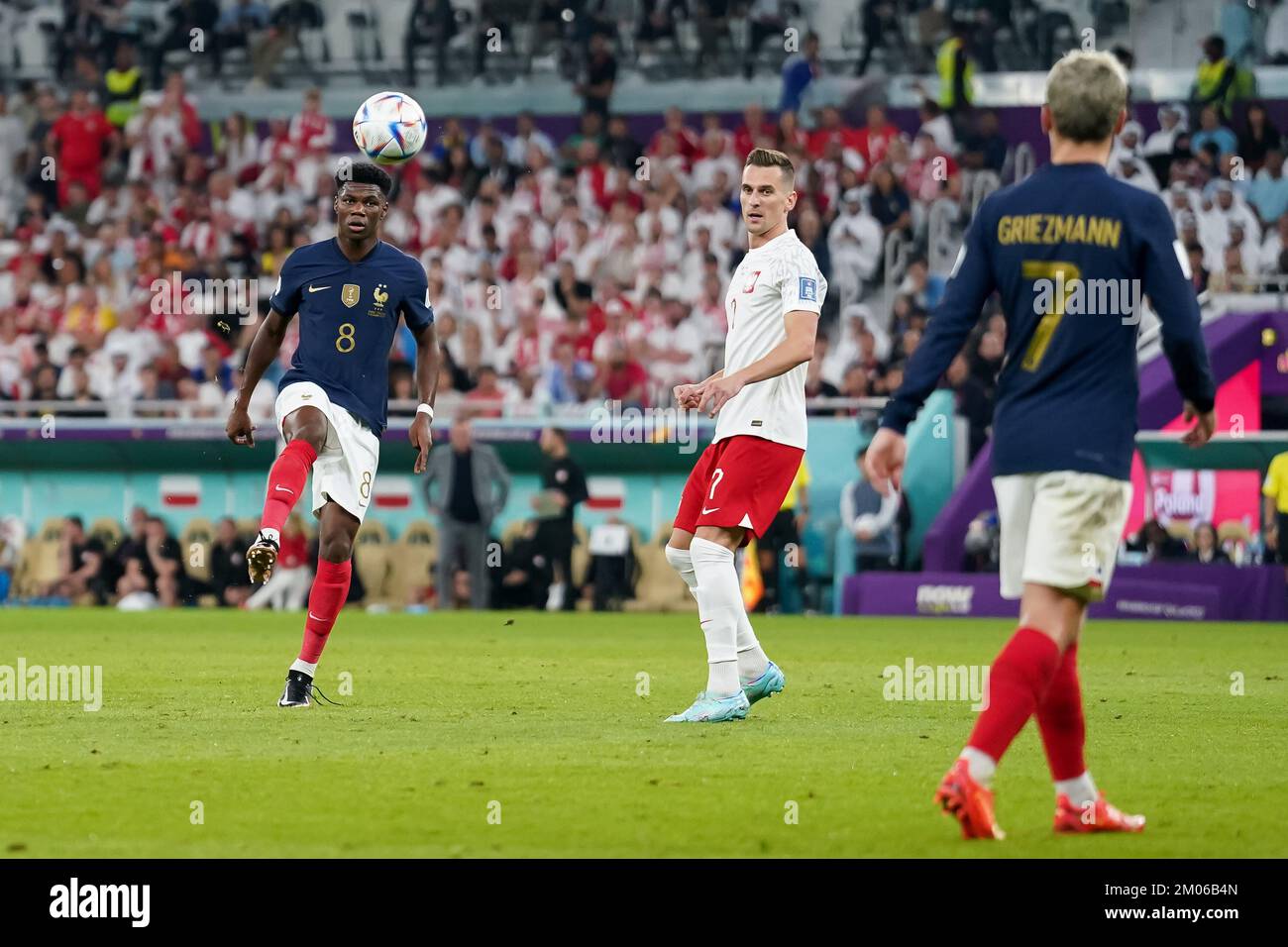 DOHA, QATAR - 4 DICEMBRE: Giocatore di Francia Aurélien Tchouameni durante la Coppa del mondo FIFA Qatar 2022 turno di 16 partita tra Francia e Polonia al Thumama Stadium il 4 dicembre 2022 a Doha, Qatar. (Foto di Florencia Tan Jun/PxImages) Foto Stock