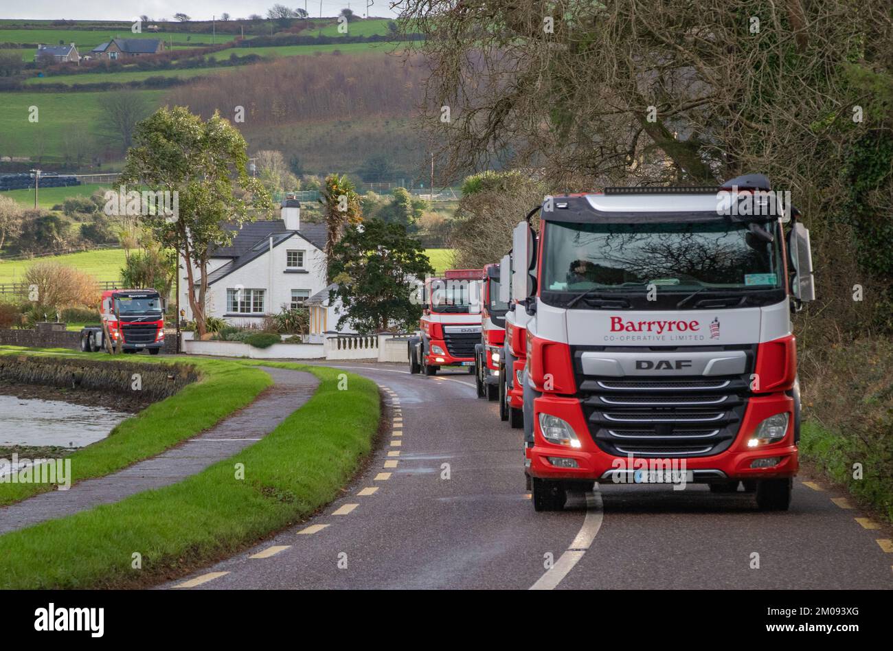 Barryroe Macra camion e trattore in aiuto di Clonakilty Community Hospital e Marymount University Hospital e Hospice, novembre 2022 Foto Stock