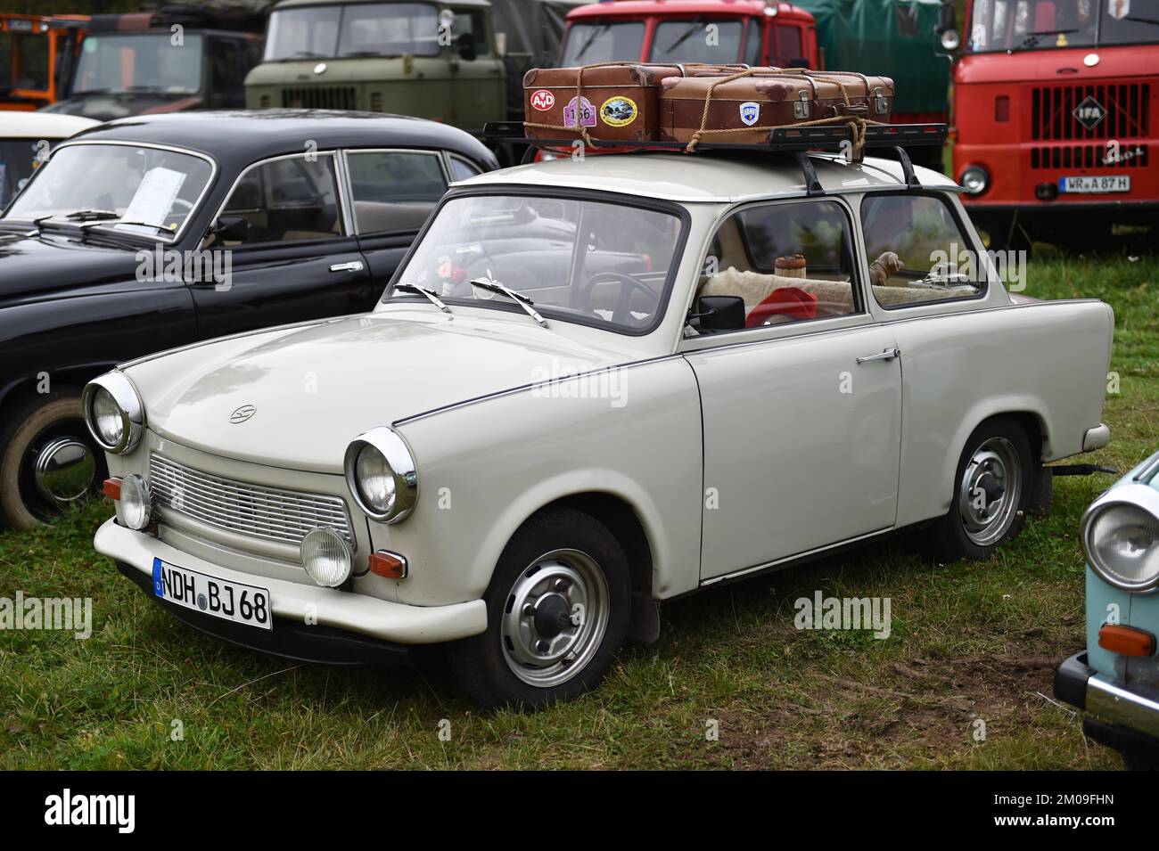 DDR Oldtimer Trabant 601 a una riunione di auto classica a Benneckenstein, sulle montagne di Harz, Germania, Europa Foto Stock