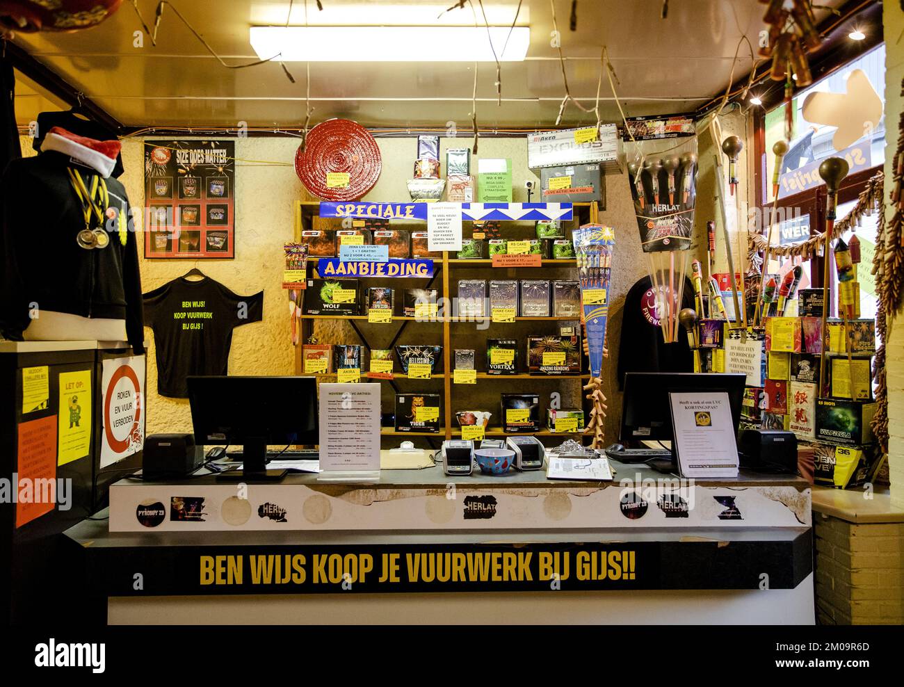 BAARLE-HERTOG - un negozio in cui vengono venduti fuochi d'artificio, appena oltre il confine in Belgio. ANP SEM VAN DER WAL olanda fuori - belgio fuori Foto Stock