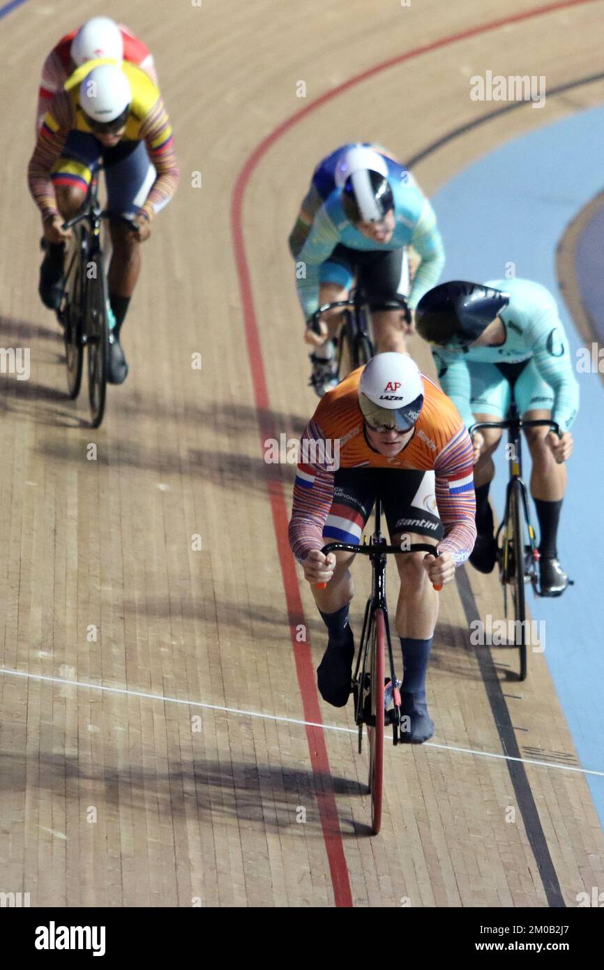 Track Cycling Champions League, Lee Valley Velodrome Londra UK. Jeffrey HOOGLAND (NED) in testa nel primo round Heat maschile Keirin 3, 3rd dicembre Foto Stock