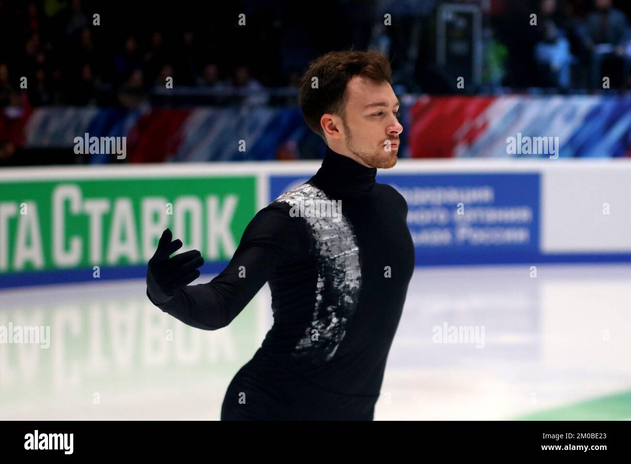 San Pietroburgo, Russia. 04th Dec, 2022. Dmitry Aliev si esibisce durante i Campionati Russian Figure Skating del 2022 al Palazzo dello Sport di Yubileyny. (Foto di Konstantinov/SOPA Images/Sipa USA) Credit: Sipa USA/Alamy Live News Foto Stock