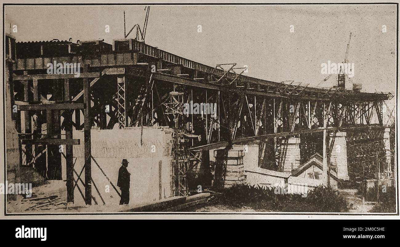 Una fotografia del 1930 - costruire l'approccio nord al Sydney Harbour Bridge, Australia Foto Stock