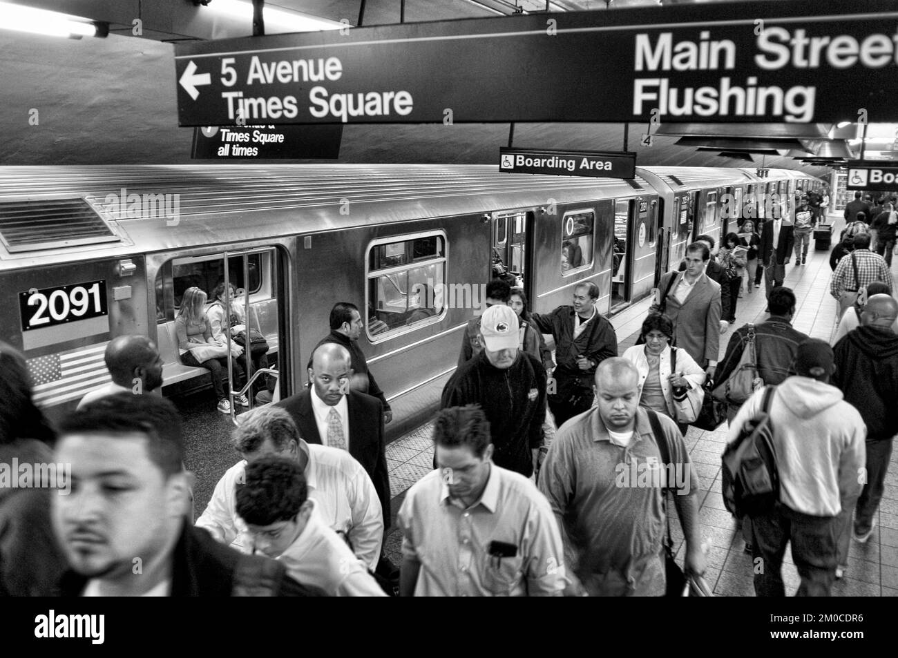 Piattaforma della metropolitana linea 7 Stazione Grand Central Terminal sul Lower Midtown. 42nd Street e Park Avenue. Manhattan, New York, Stati Uniti Foto Stock