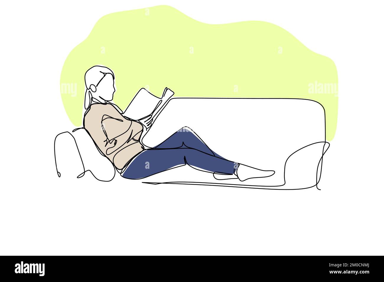 Una donna adulta si rilassa sul divano e legge un libro. Un disegno a linea continua di tipo disegno disegnato a mano per il concetto di hygge Illustrazione Vettoriale