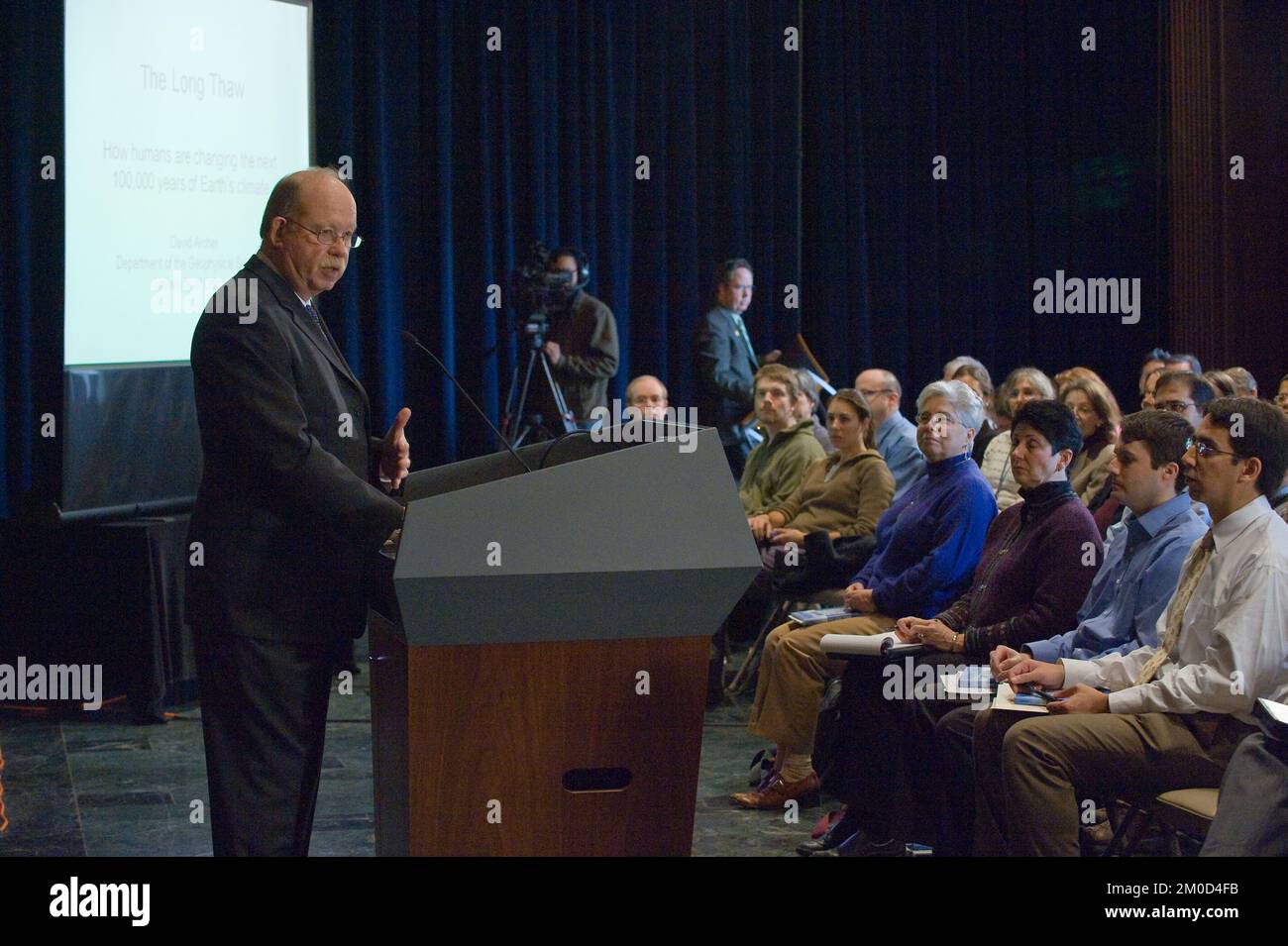 Office of Administration and Resource Management - Transformational Leadership Conference (TLC) con David Archer. Presentazione 'The Long Thaw' , Agenzia per la protezione ambientale Foto Stock Office of Administration and Resource Management - Transformational Leadership Conference (TLC) con David Archer. Presentazione 'The Long Thaw' , Agenzia per la protezione ambientale Foto Stock