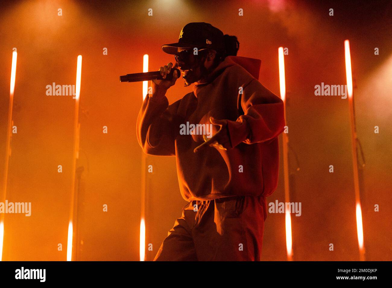 Milano, Italia. 05th Dec, 2022. Il rapper britannico, la cantante e attrice Little Simz suona dal vivo a Fabrique. (Foto di Mairo Cinquetti/SOPA Images/Sipa USA) Credit: Sipa USA/Alamy Live News Foto Stock