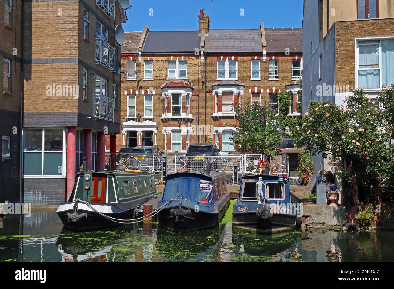 Grand Union Canal Flats, Hormead Road, Maida Hill, Londra, Inghilterra, REGNO UNITO, W9 3BT Foto Stock