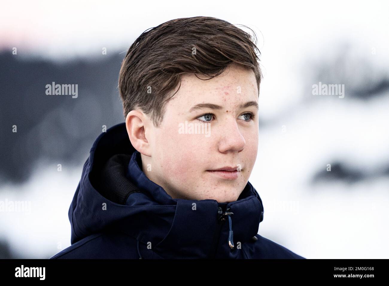 Foto della famiglia del Principe ereditario il giorno della scuola per bambini inizia alla scuola internazionale Lemania-Verbier di Verbier, Svizzera. I figli della coppia del principe ereditario altezza reale Principe Cristiano, Principessa Isabella, Principe Vincenzo e Principessa Josephine iniziano un programma scolastico di 12 settimane alla Lemania-Verbier International School in Svizzera lunedì 6 gennaio 2020. Nota: La distribuzione su newswire è solo in Danimarca. La distribuzione internazionale è un'esportazione di funzioni basata su commissione. Foto Stock