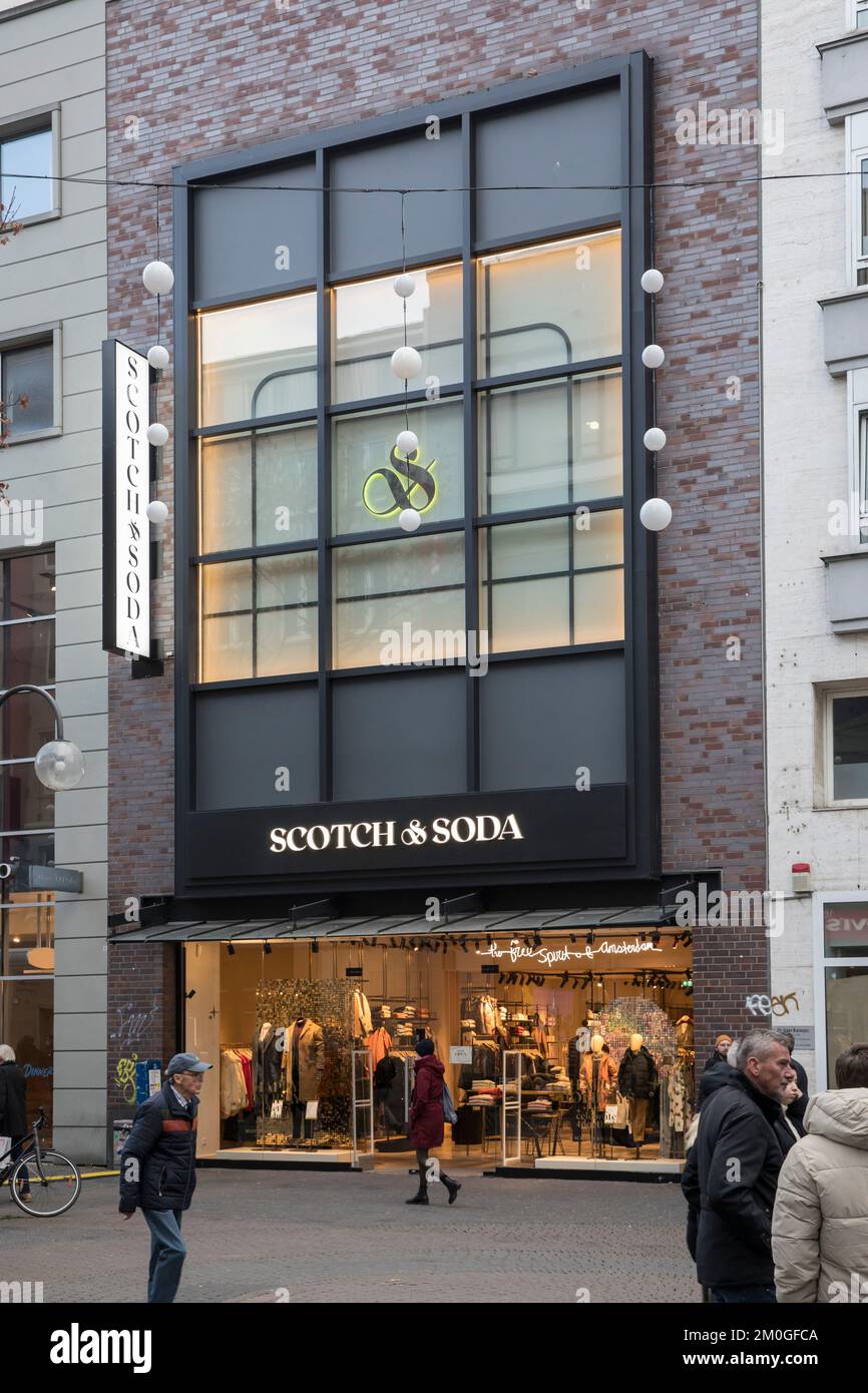 Negozio di moda Scotch & Soda sulla via dello shopping Schildergasse, Colonia, Germania. Modegeschaeft Scotch & Soda in der Schildergasse, Koeln, Deutschland. Foto Stock