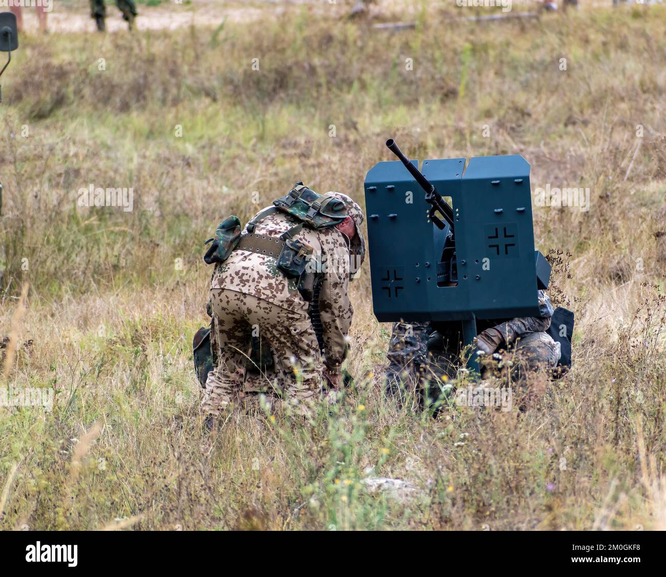 Giornata militare Hodonin - Panov. Attrezzature militari storiche e contemporanee - della stazione di cannone a fuoco rapido Foto Stock