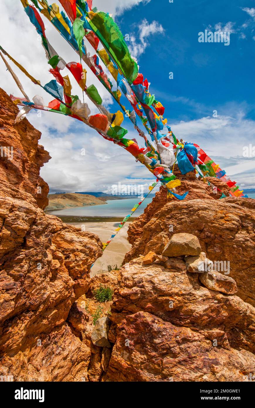 Il monastero di Chiu sul lago Manasarovar, Tibet occidentale, Asia Foto Stock